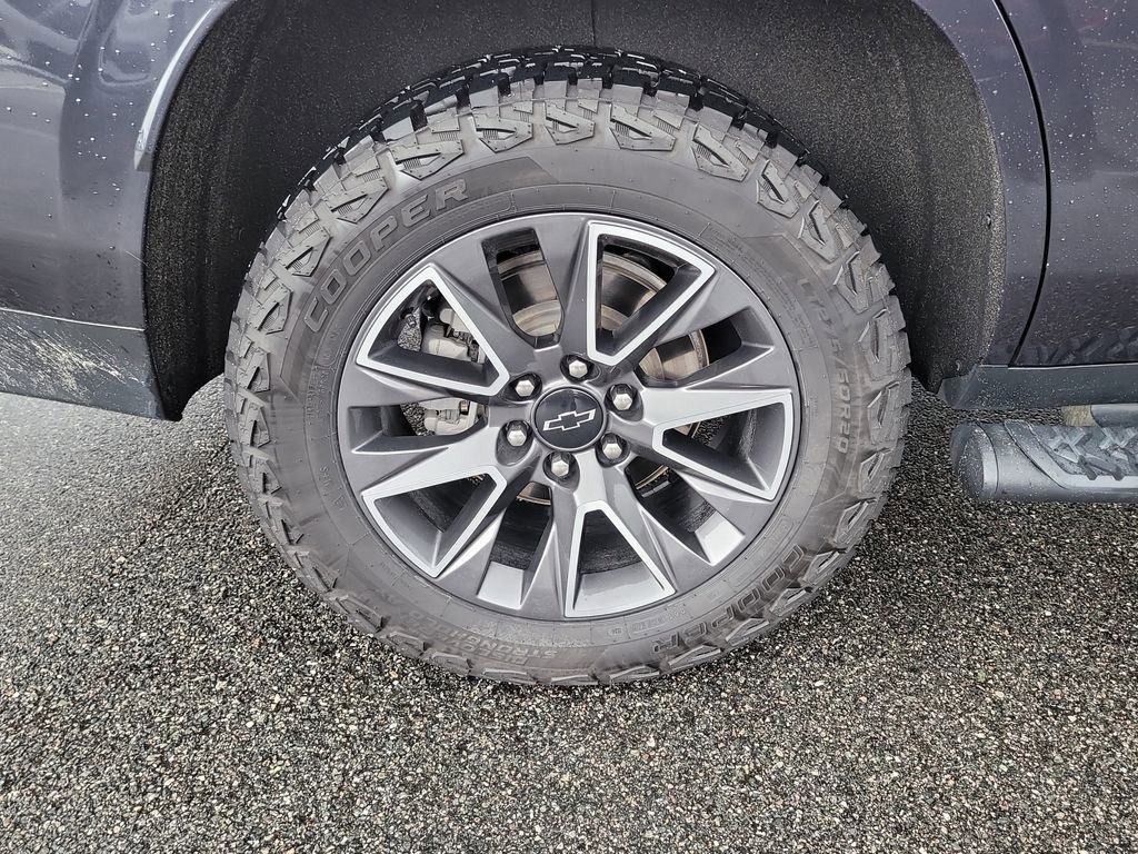 2023 Chevrolet Tahoe Z71 photo 4