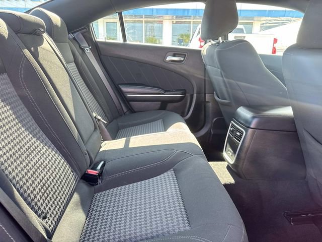 2023 Dodge Charger SXT photo 9