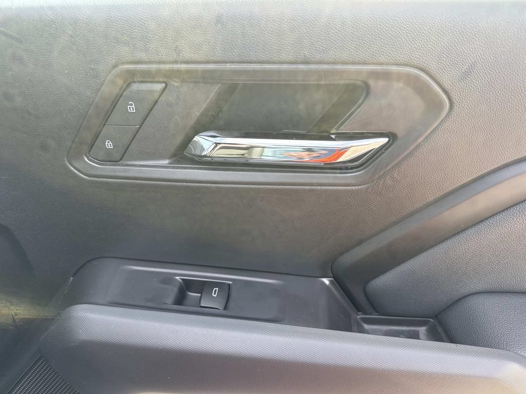 2026 Chevrolet Colorado LT - Photo 15