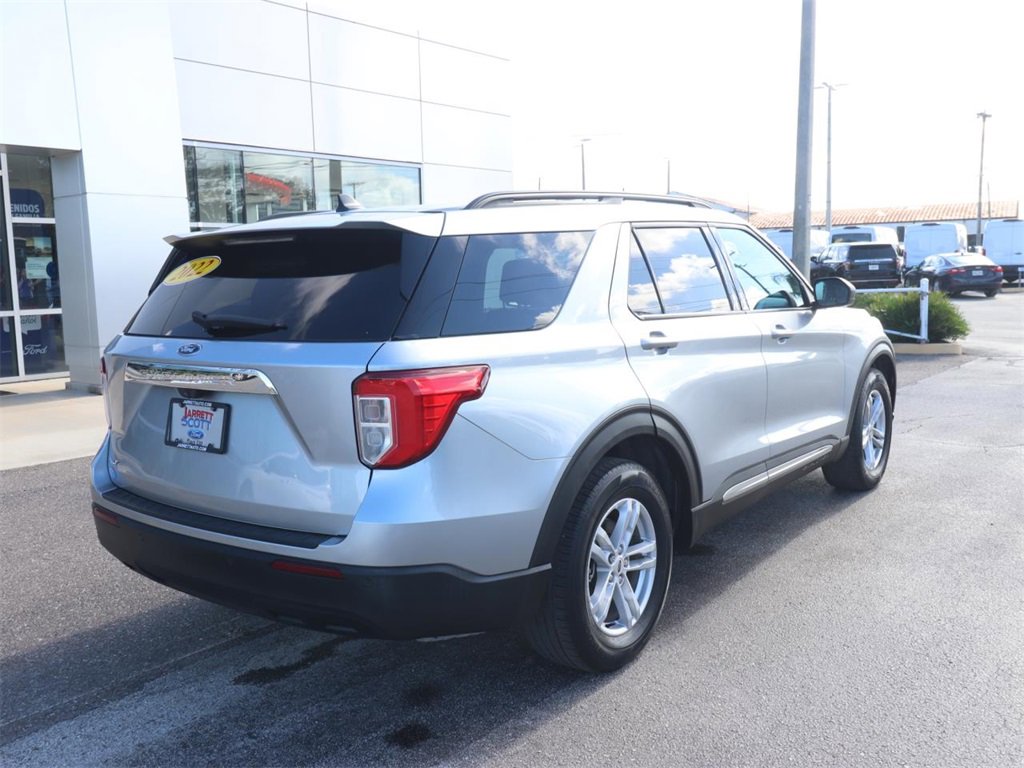 2022 Ford Explorer XLT photo 10