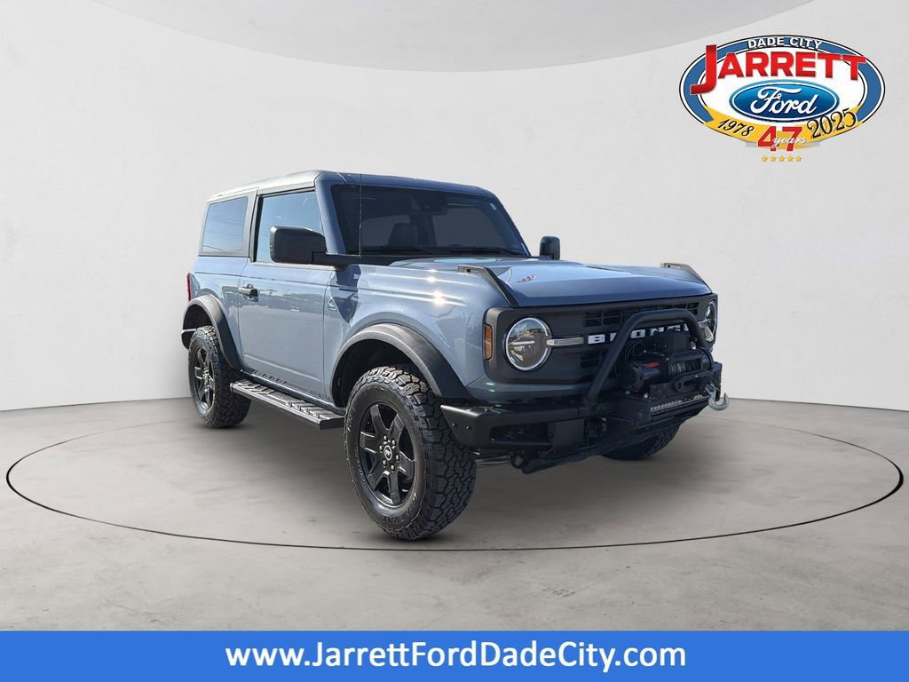 2023 Ford Bronco Black Diamond 4x4's photo