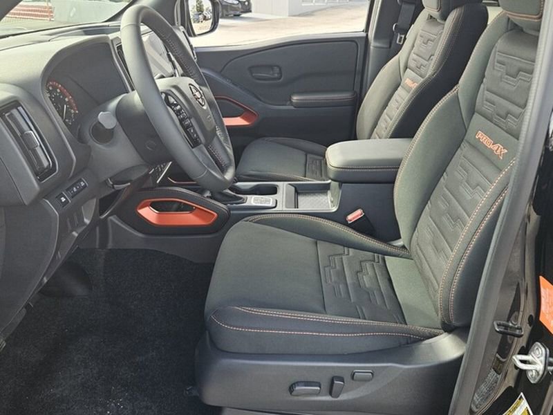 2026 Nissan Frontier PRO-4X - Photo 7