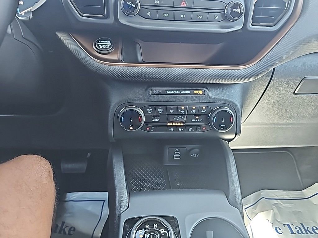 2024 Ford Bronco Sport Outer Banks photo 17