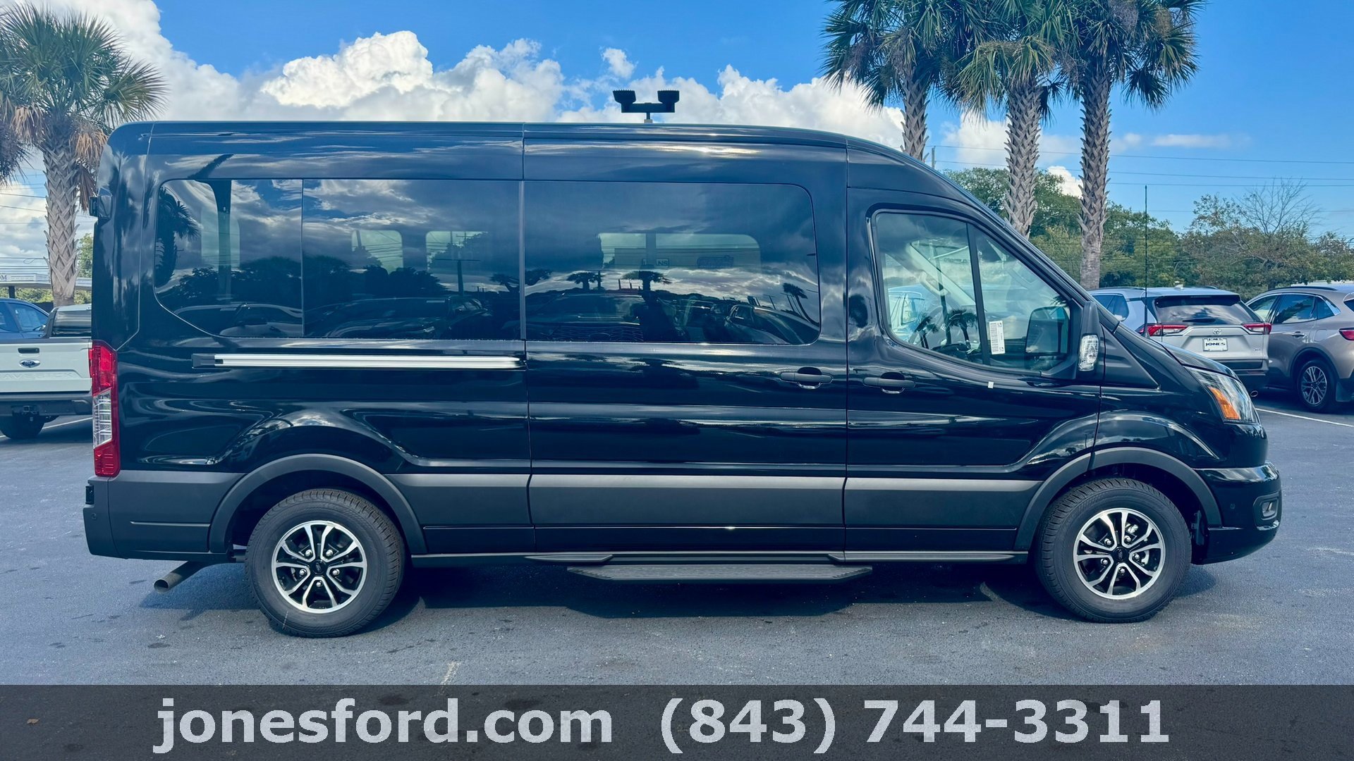 2025 Ford Transit photo 2