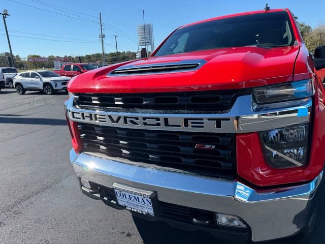 2022 Chevrolet Silverado 2500HD LT photo 2