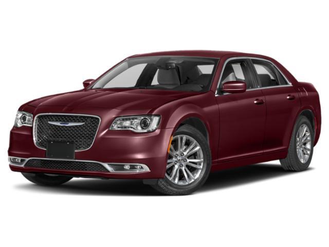 2023 Chrysler 300 C's photo