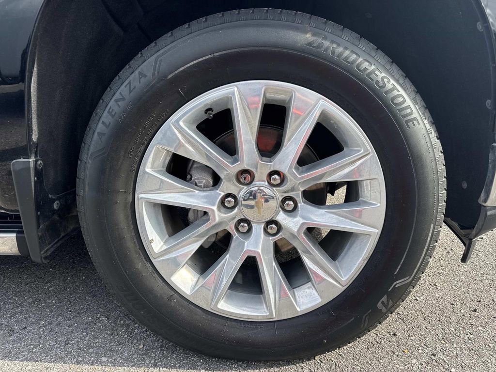 2021 Chevrolet Silverado 1500 LTZ photo 3