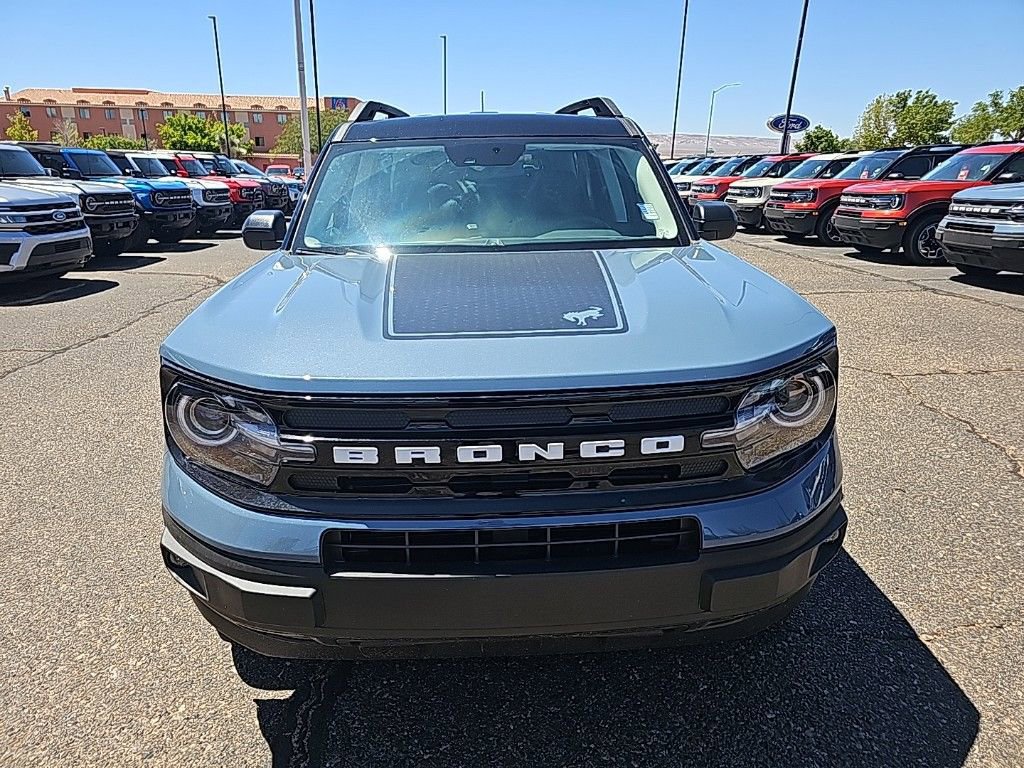 2024 Ford Bronco Sport Outer Banks photo 8