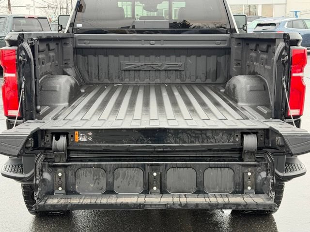 2024 Chevrolet Silverado 2500HD ZR2 - Photo 30