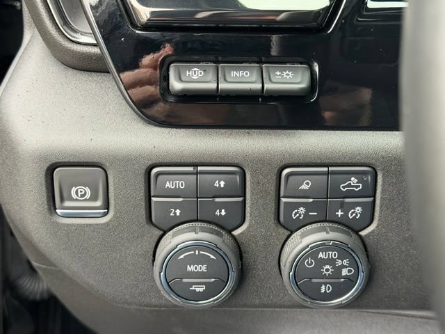 2024 Chevrolet Silverado 2500HD ZR2 - Photo 21