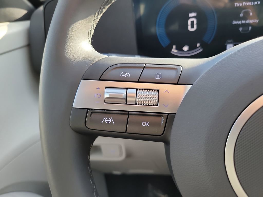 2025 Hyundai Kona SEL photo 21