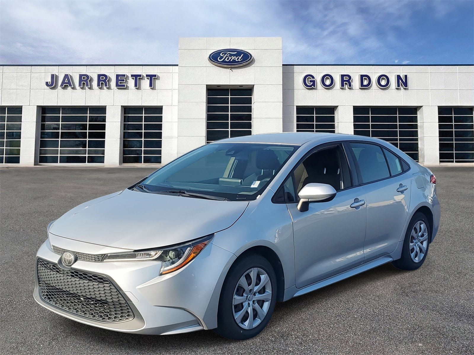 Used 2020 Toyota Corolla LE with VIN JTDEPRAE3LJ045383 for sale in Davenport, FL