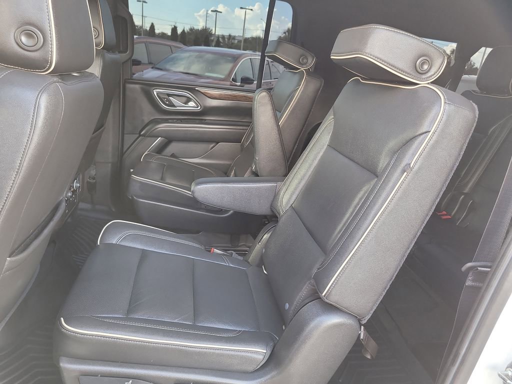 2021 Chevrolet Suburban Premier photo 12