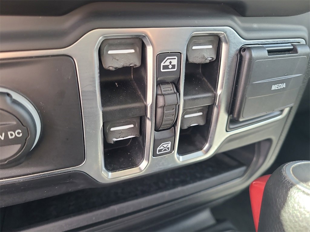 2019 Jeep Wrangler Unlimited Sport S photo 18