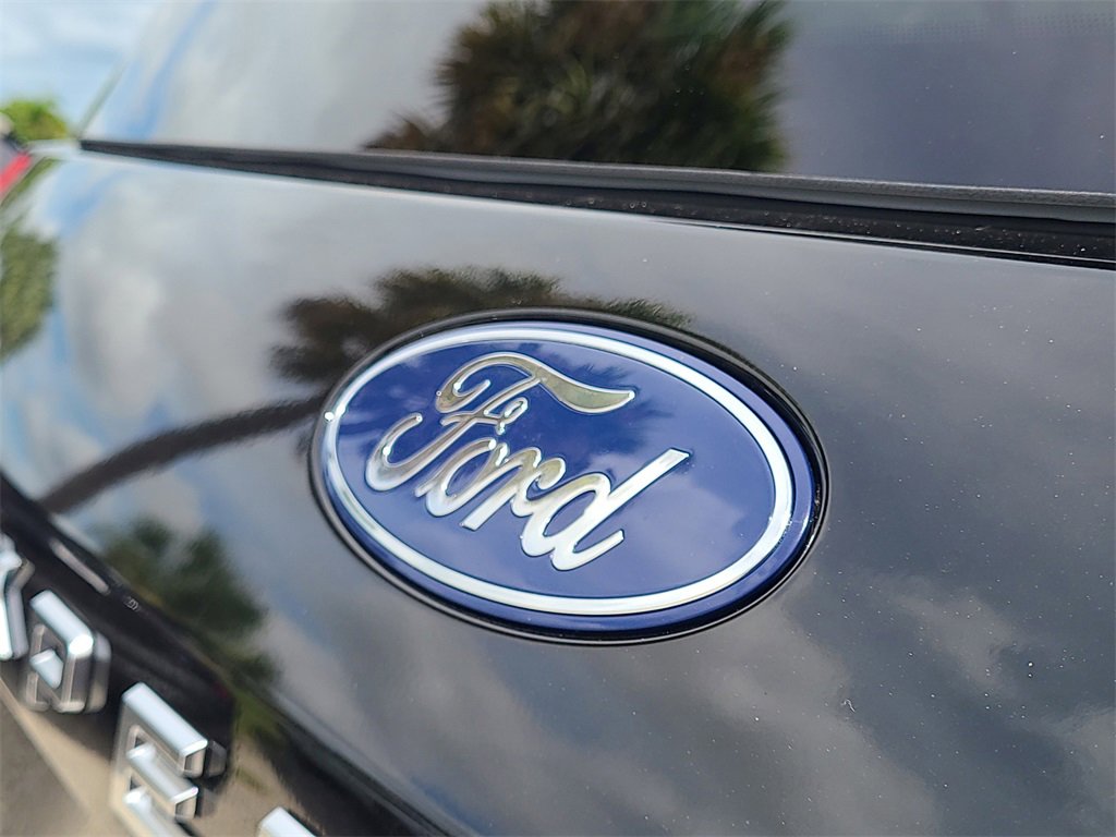 2025 Ford Expedition MAX photo 7