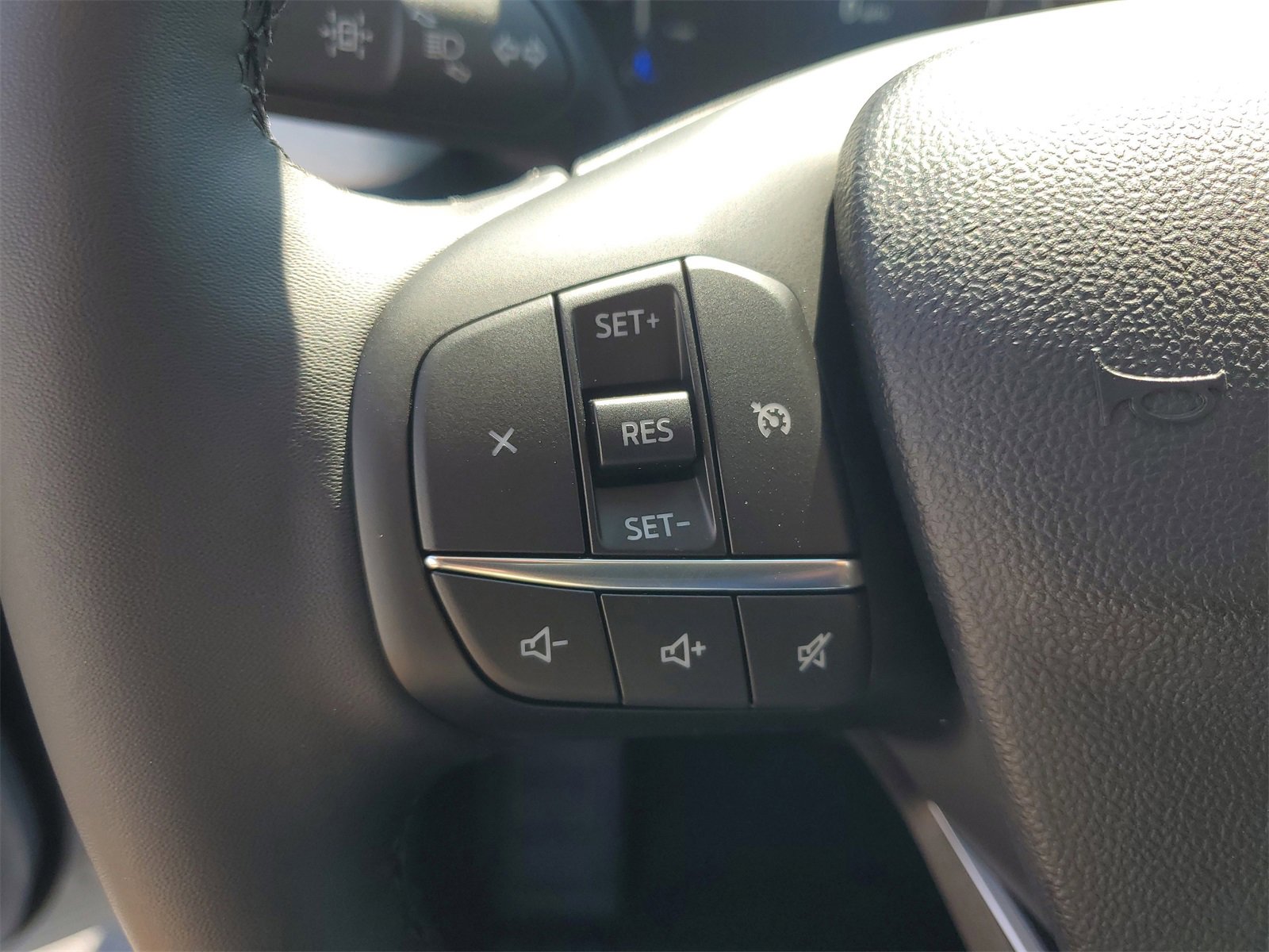2025 Ford Maverick XLT photo 17