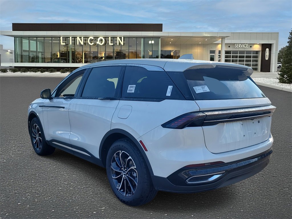 2025 Lincoln Nautilus Premiere photo 2