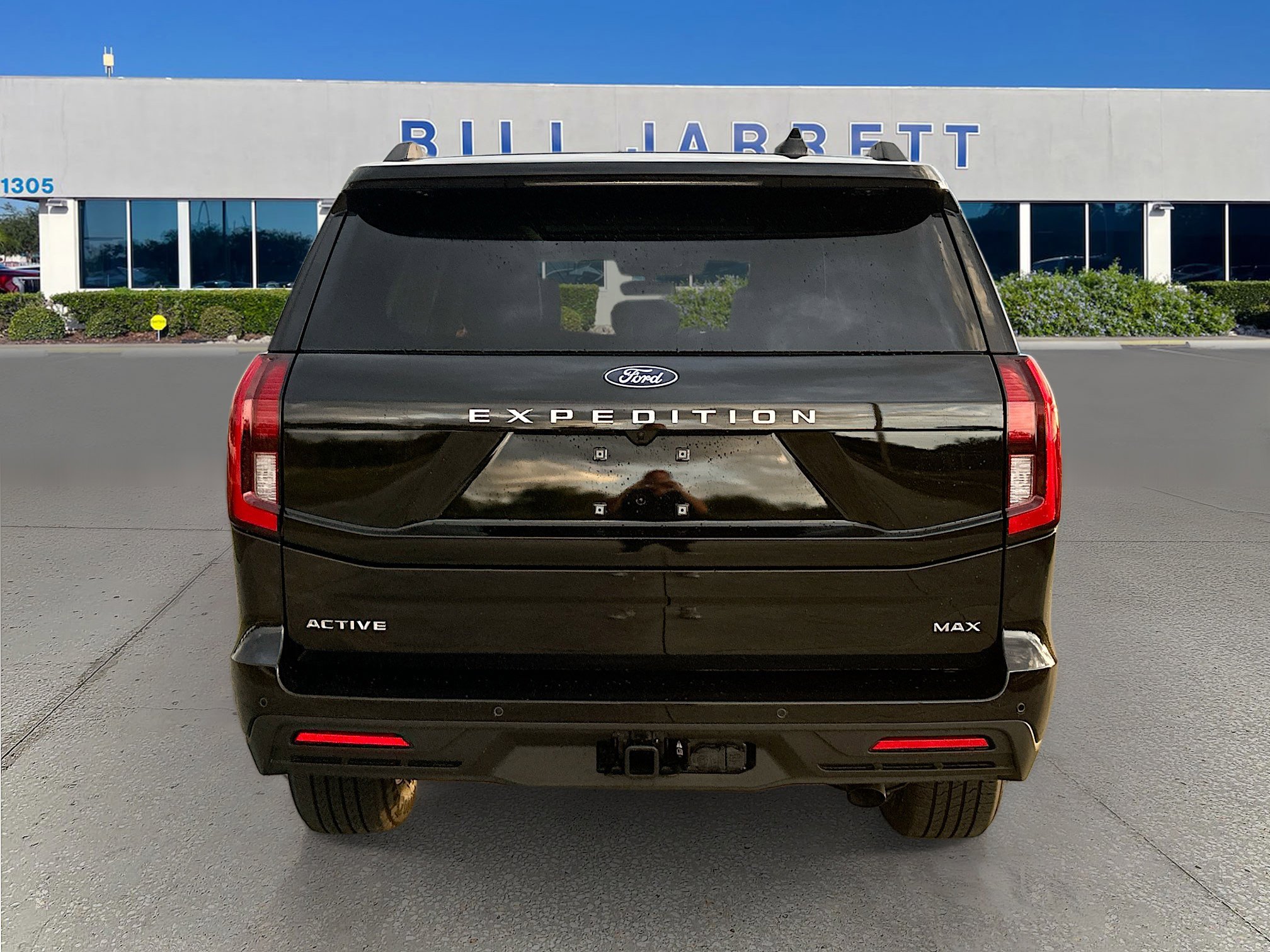 2025 Ford Expedition MAX photo 4