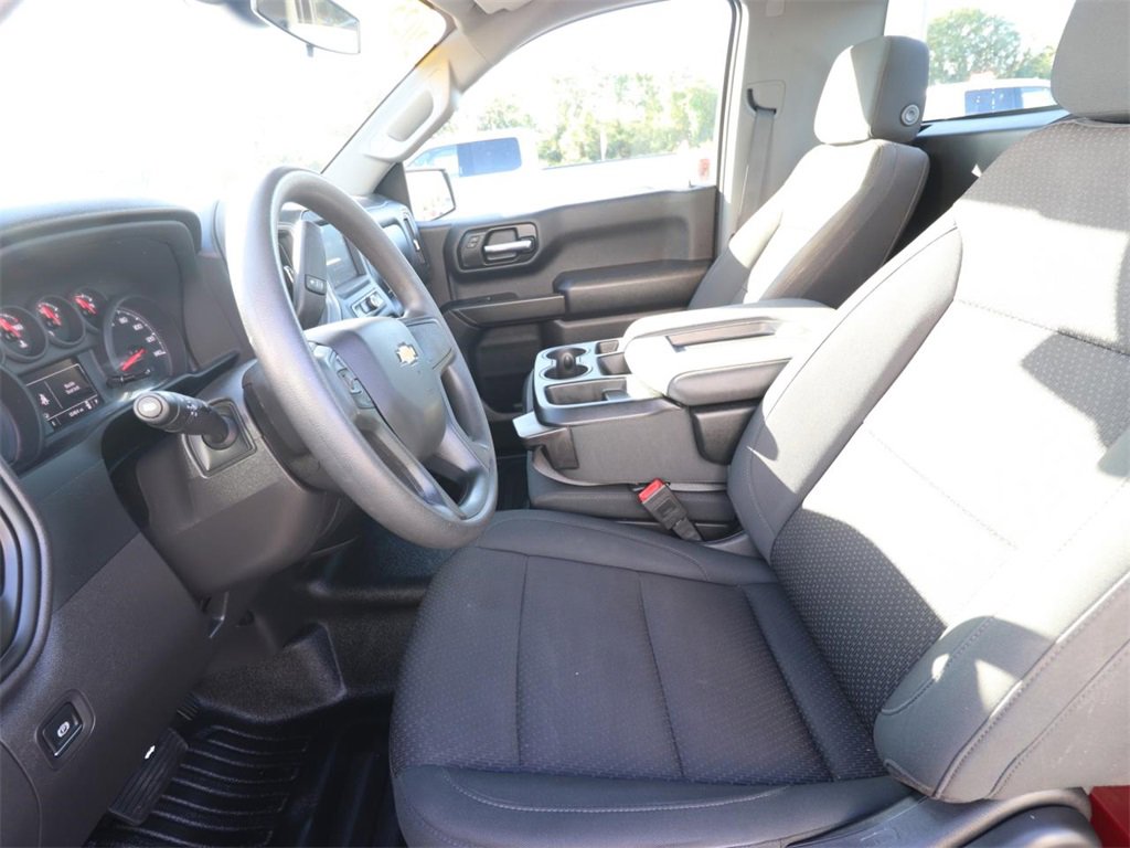 2024 Chevrolet Silverado 1500 Work Truck photo 2