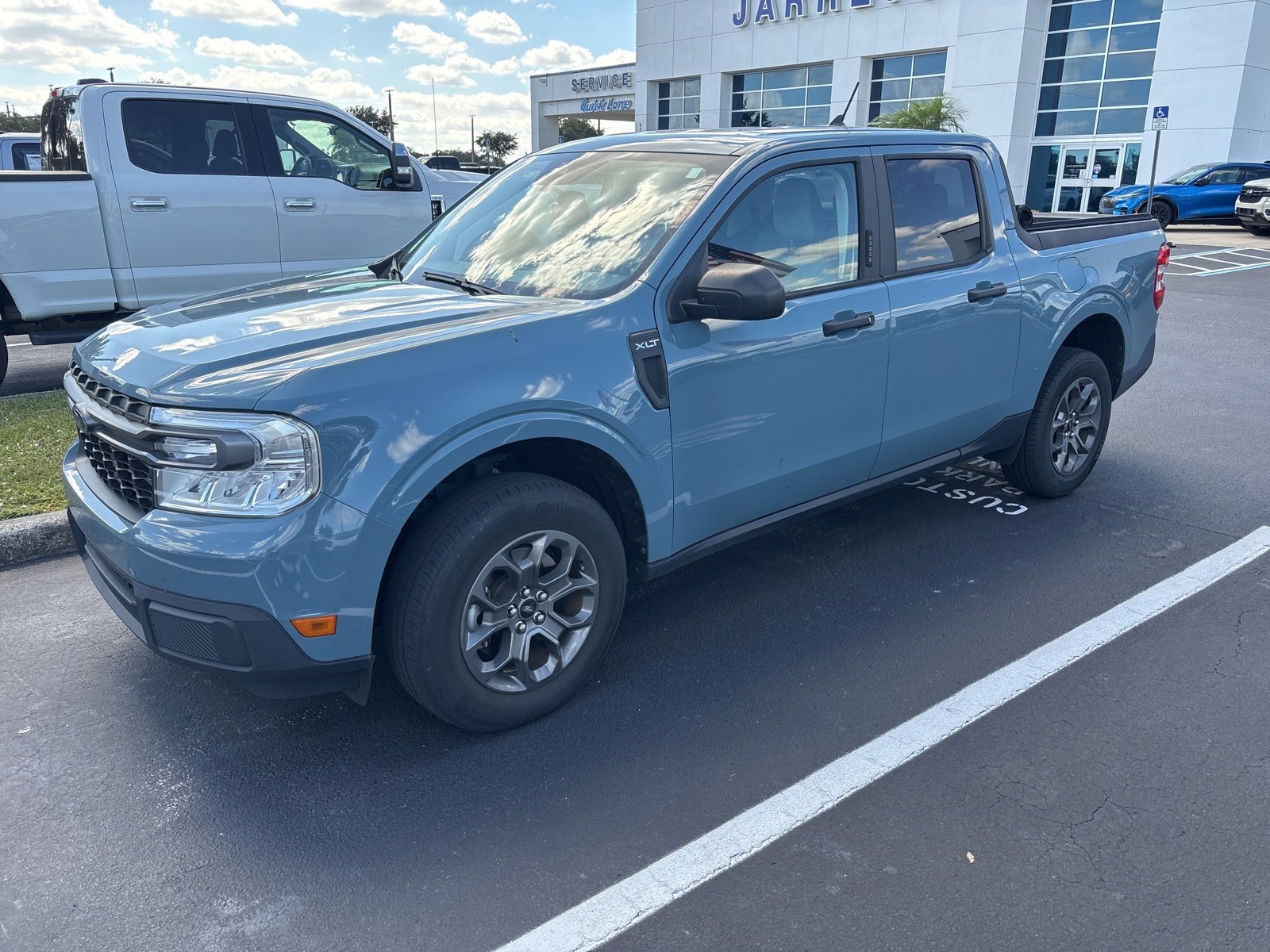 2022 Ford Maverick XLT photo 3