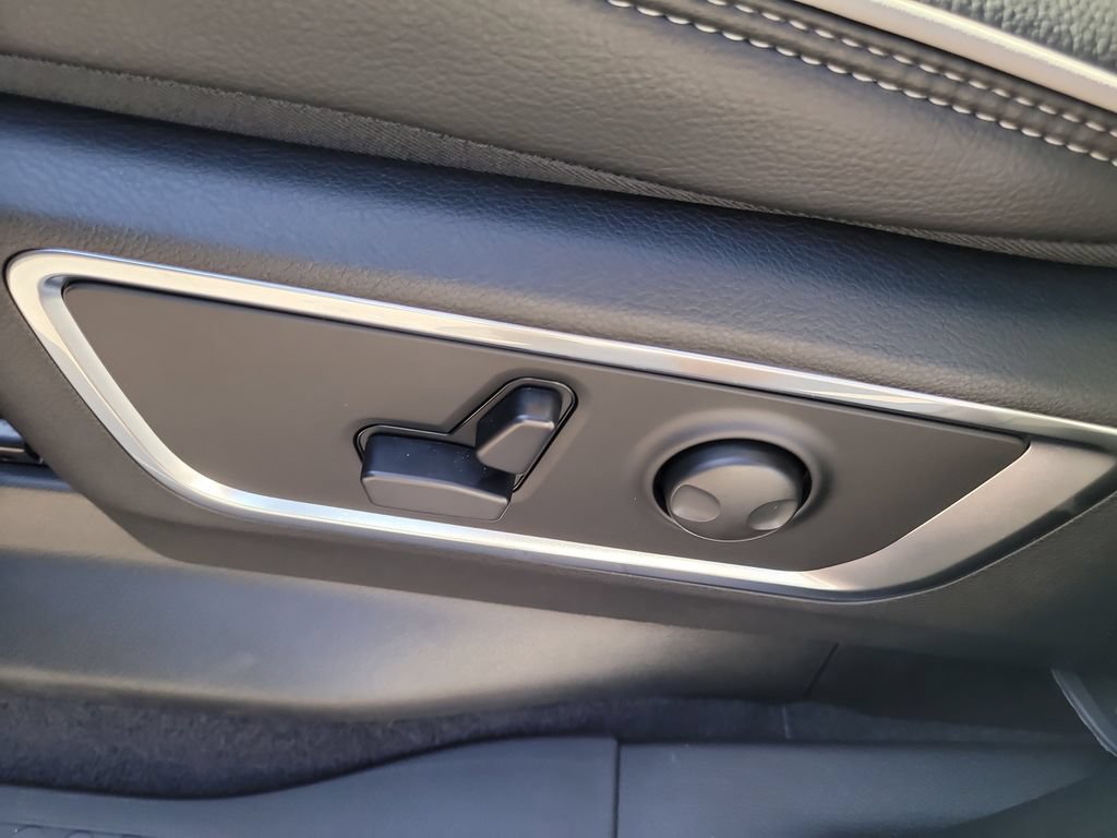 2026 RAM 1500 Laramie - Photo 21