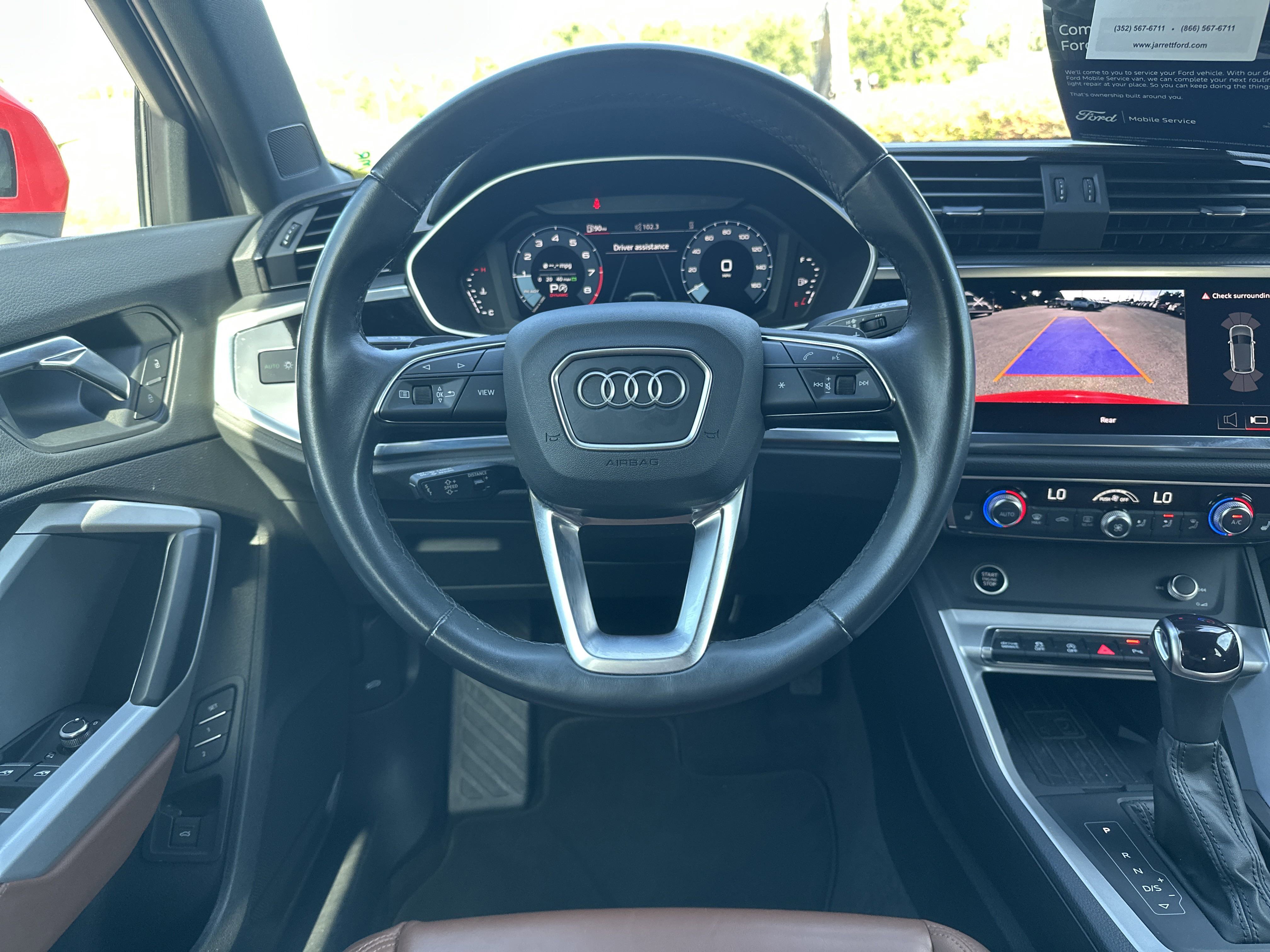 2024 Audi Q3 S line Premium photo 4