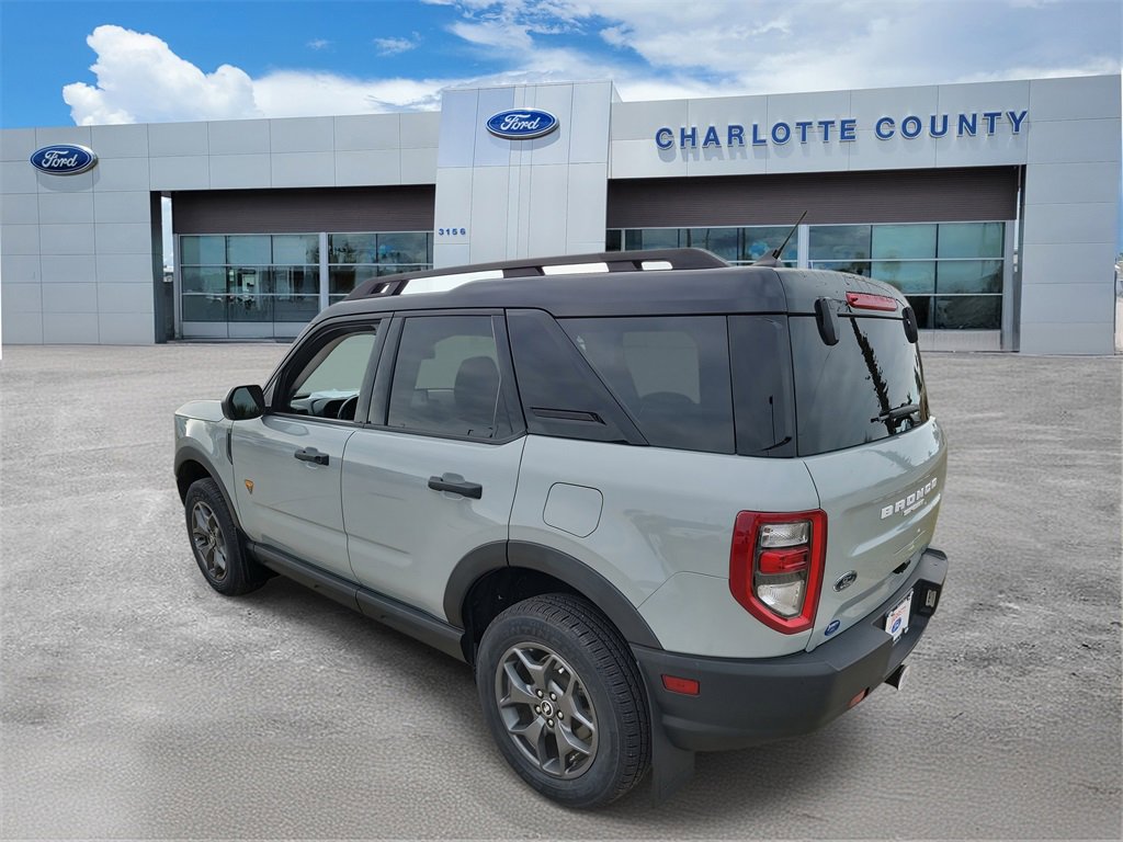 2022 Ford Bronco Sport Badlands photo 2