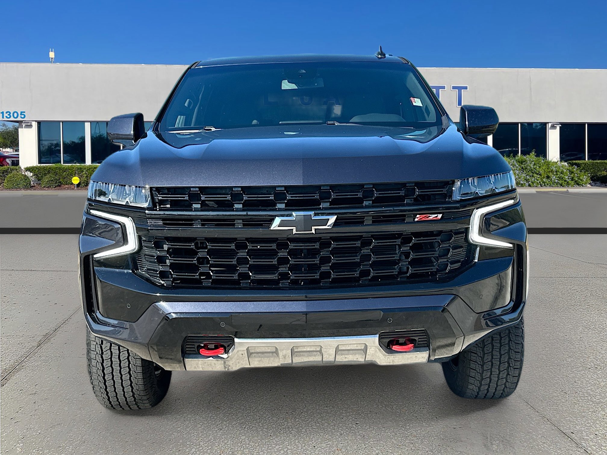 2023 Chevrolet Tahoe Z71 photo 2