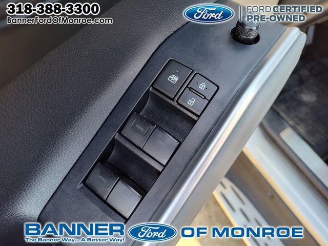 2024 Toyota Highlander LE photo 13