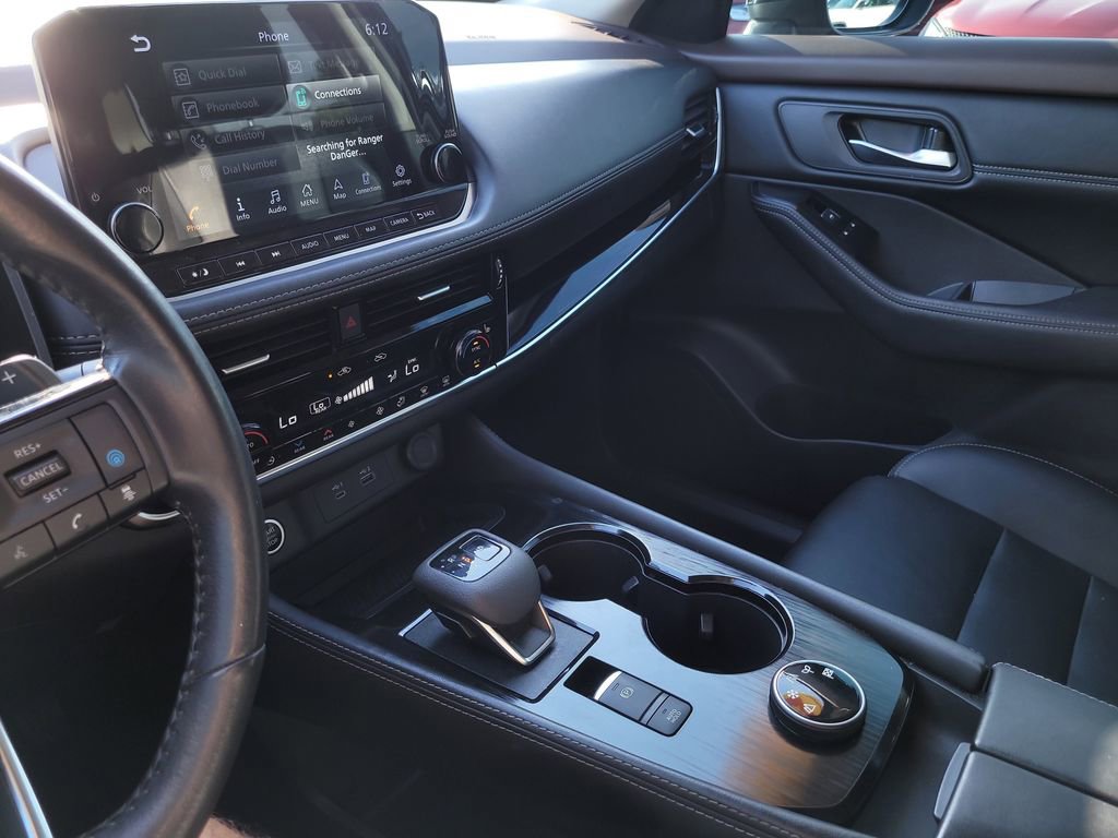 2023 Nissan Rogue SL photo 18