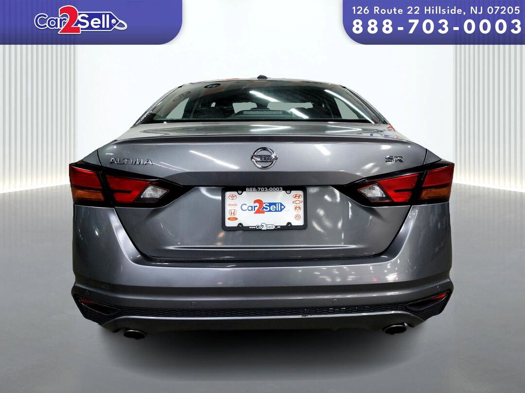 2022 Nissan Altima 2.5 SR photo 4