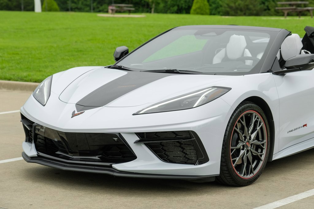 2024 Chevrolet Corvette 2LT photo 5