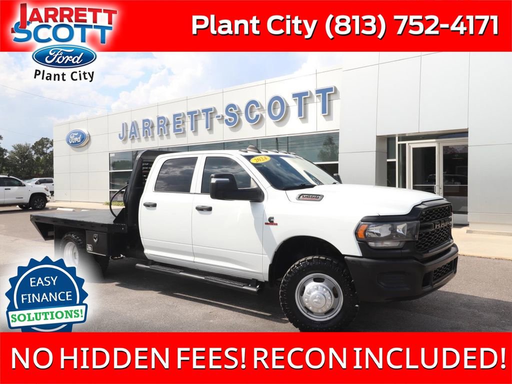 2024 RAM 3500 Tradesman 4X4 Crew Cab's photo