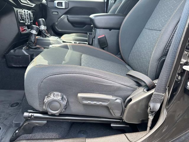 2023 Jeep Gladiator Mojave photo 16