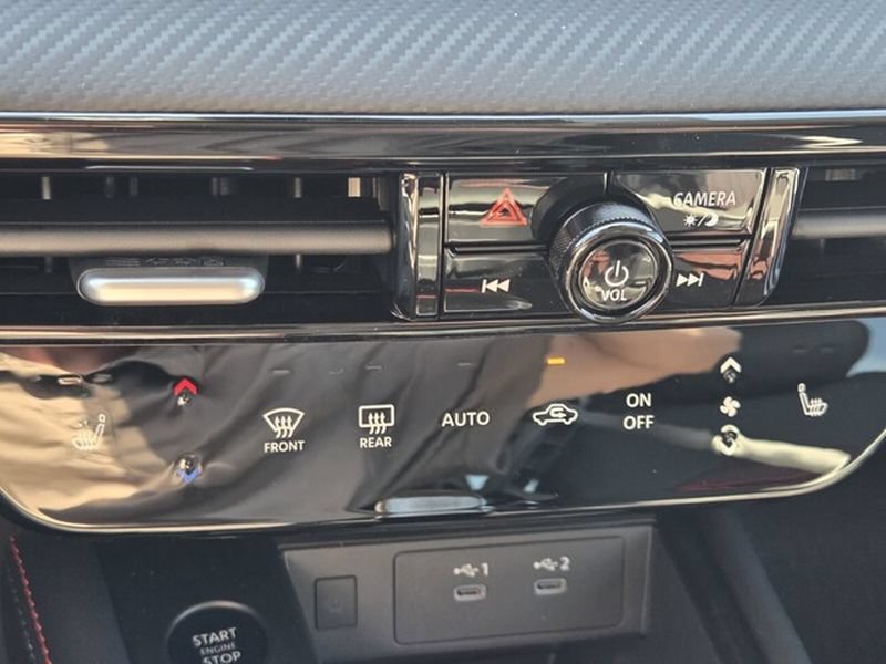 2026 Nissan KICKS SR - Photo 19