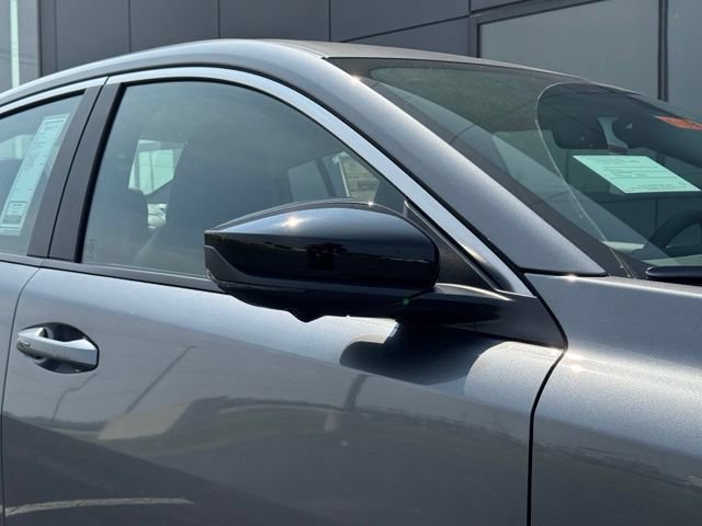 2026 Nissan Sentra SR - Photo 15