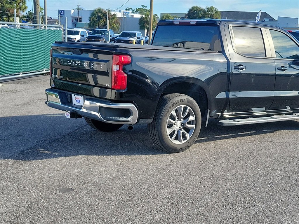2019 Chevrolet Silverado 1500 LT photo 4