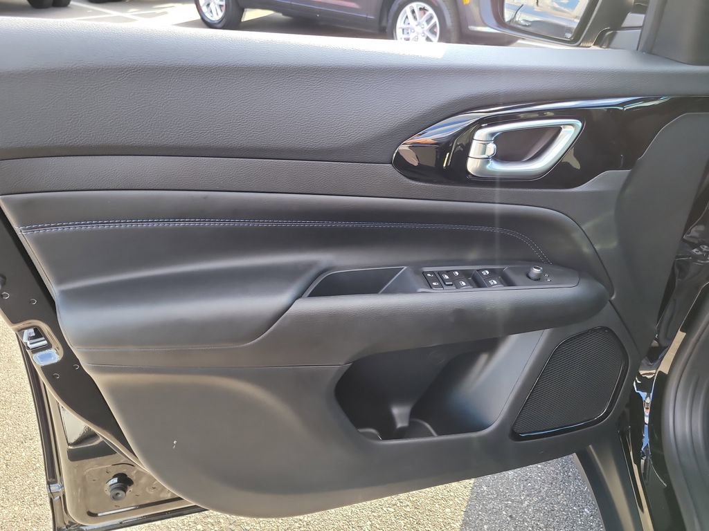 2026 Jeep Compass Altitude Special Edition - Photo 18