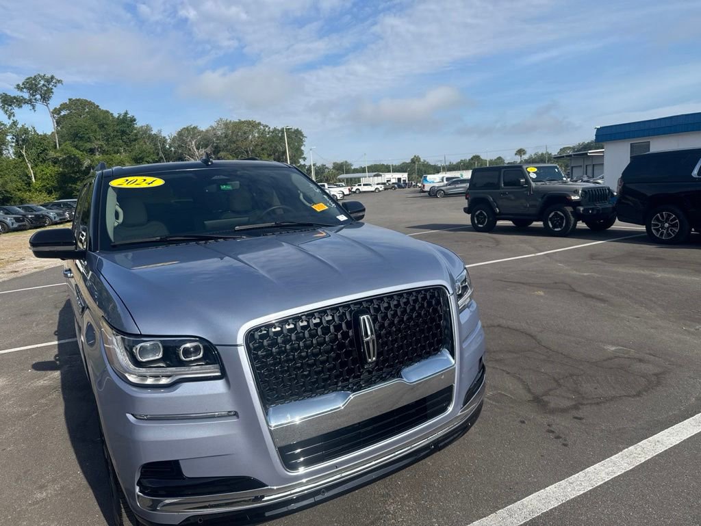 2024 Lincoln Navigator Black Label 4WD's photo