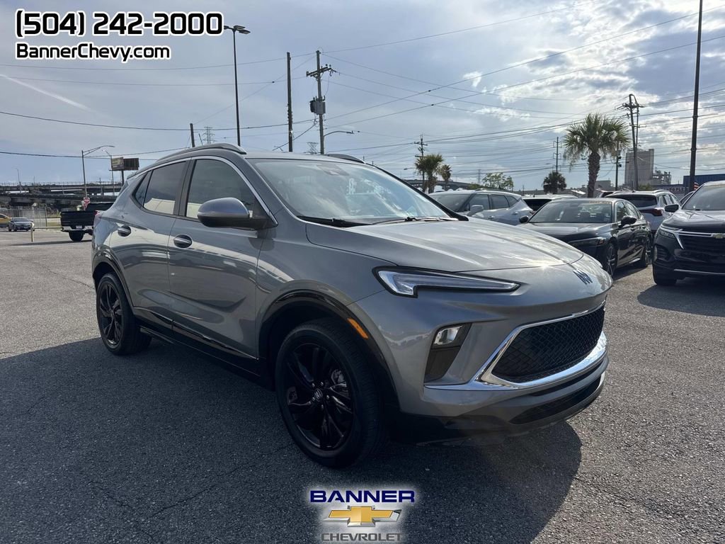 2024 Buick Encore GX Sport Touring photo 3