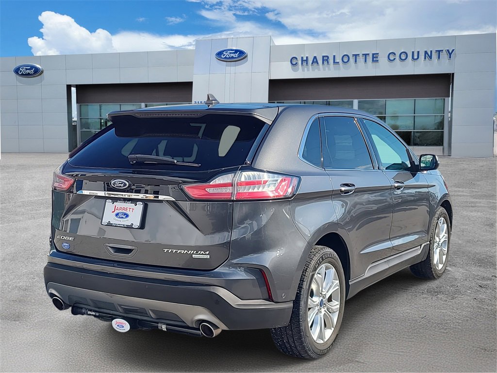 2020 Ford Edge Titanium photo 4