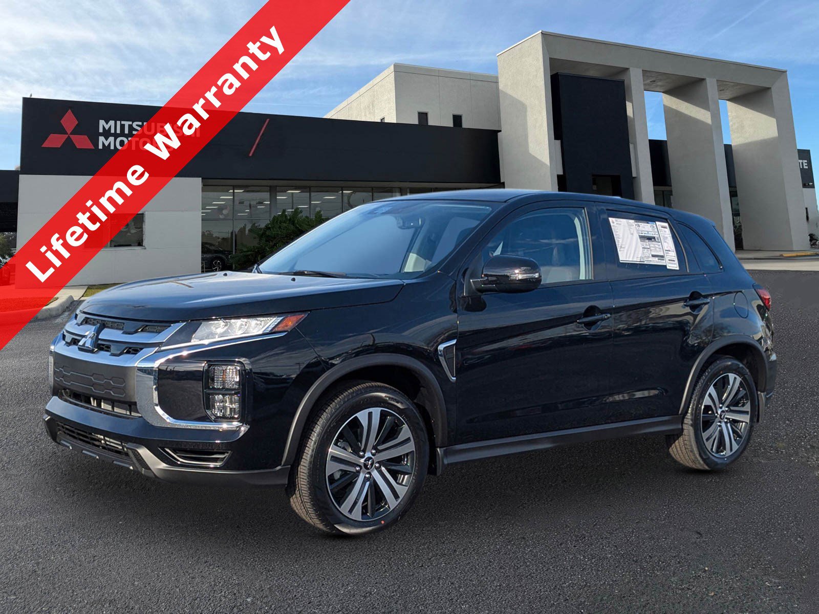 2026 Mitsubishi Outlander Sport 2.0 SE AWC CVT's photo