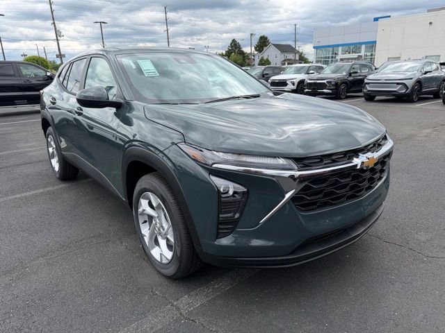 2026 Chevrolet Trax LS's photo