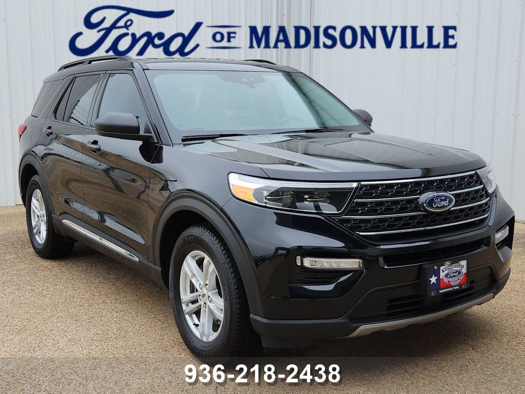 2023 Ford Explorer XLT RWD's photo