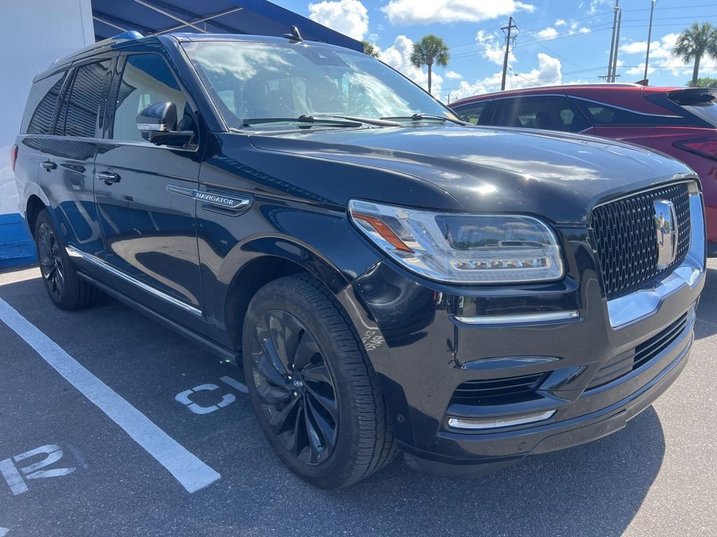 2021 Lincoln Navigator Reserve 4WD's photo