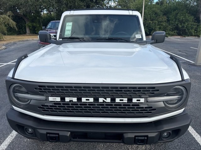 2022 Ford Bronco Badlands photo 2