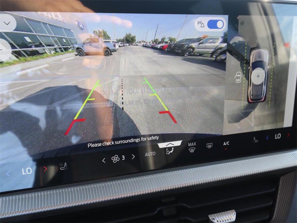 2026 Ford Explorer ST photo 4