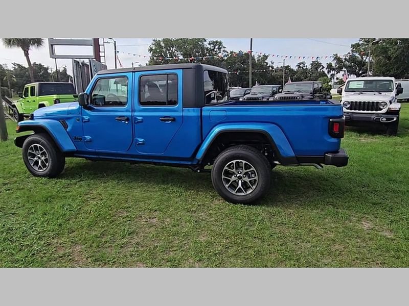 2025 Jeep Gladiator Sport S - Photo 18