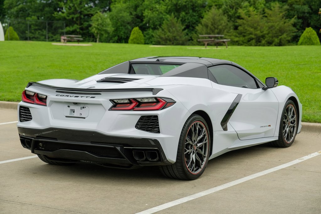 2024 Chevrolet Corvette 2LT photo 14