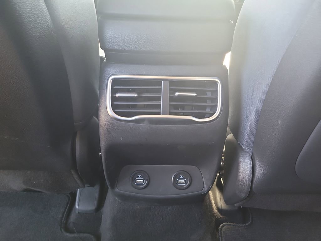2022 Hyundai Santa Fe SEL - Photo 12
